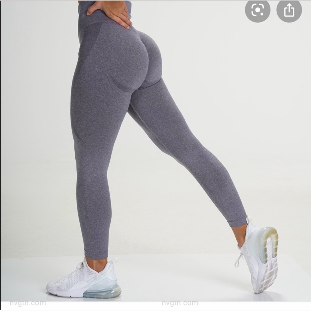 NVGN Contour Seamless